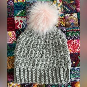 Handmade crochet hat // beanie with pink Pom-pom